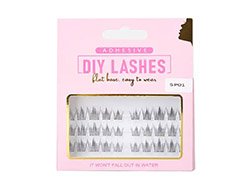 Press on lashes